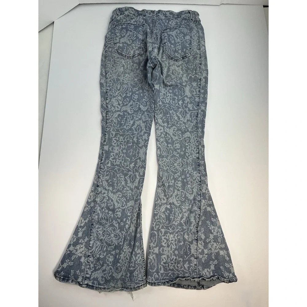 Free People We The Free Dream Lover Floral Paisley Flare Jeans Denim Size 31